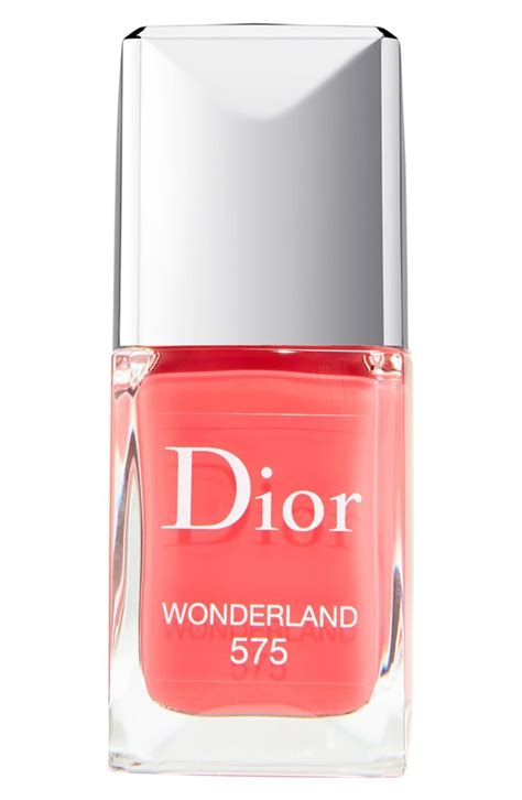 Стойкий лак для ногтей Dior Vernis Nail Lacquer 